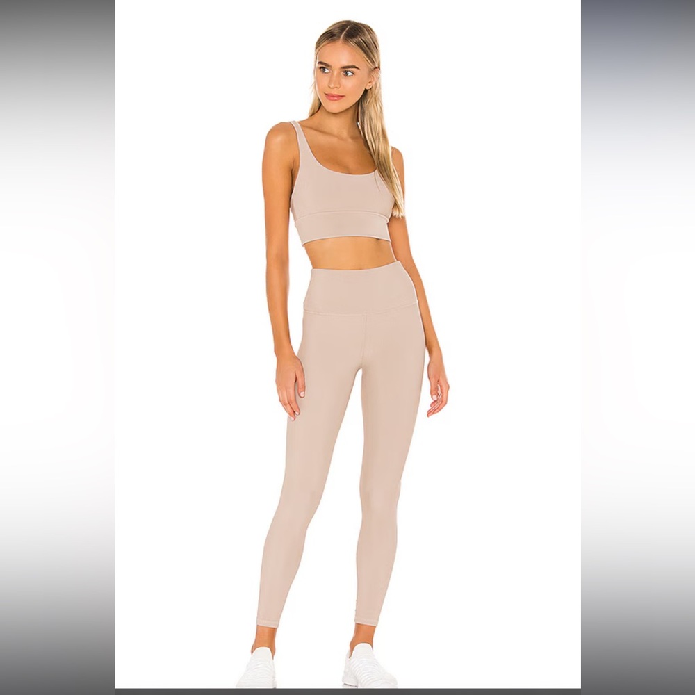 NWT BEACH RIOT TAUPE AYLA LEGGINGS SMALL - Picture 4 of 7